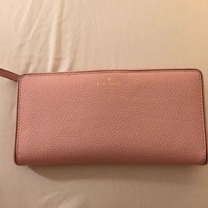 Kate Spade wallet.. like new!
